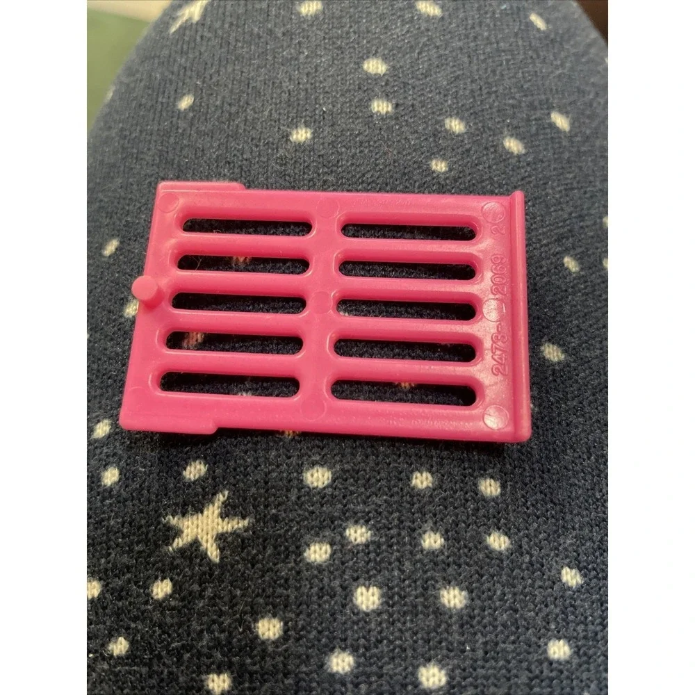 1979 Barbie Dream‎ House Lot 3 Small Pink Shelves 5 Windows Flaws